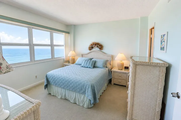 Primary bedroom direct ocean view!