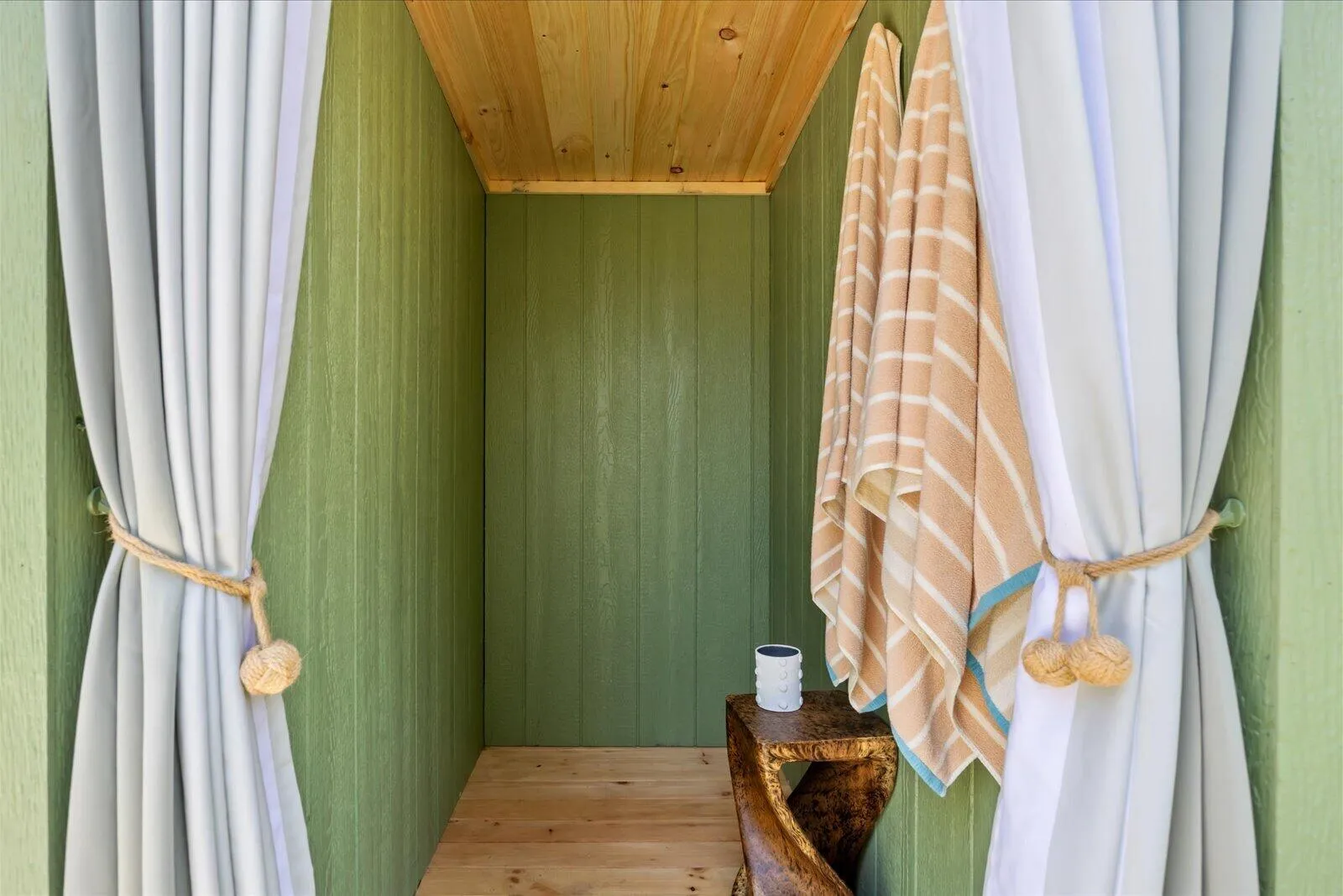 Property photo 54