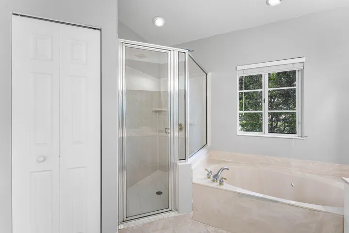 024-8728SouthSanAndros-WestPalmBeach-FL-