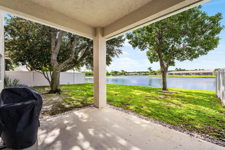 030-8728SouthSanAndros-WestPalmBeach-FL-