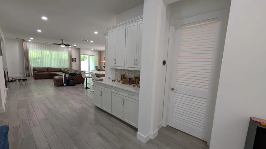 e882b469-3bed-4acc-be39-45db1cbdd99e