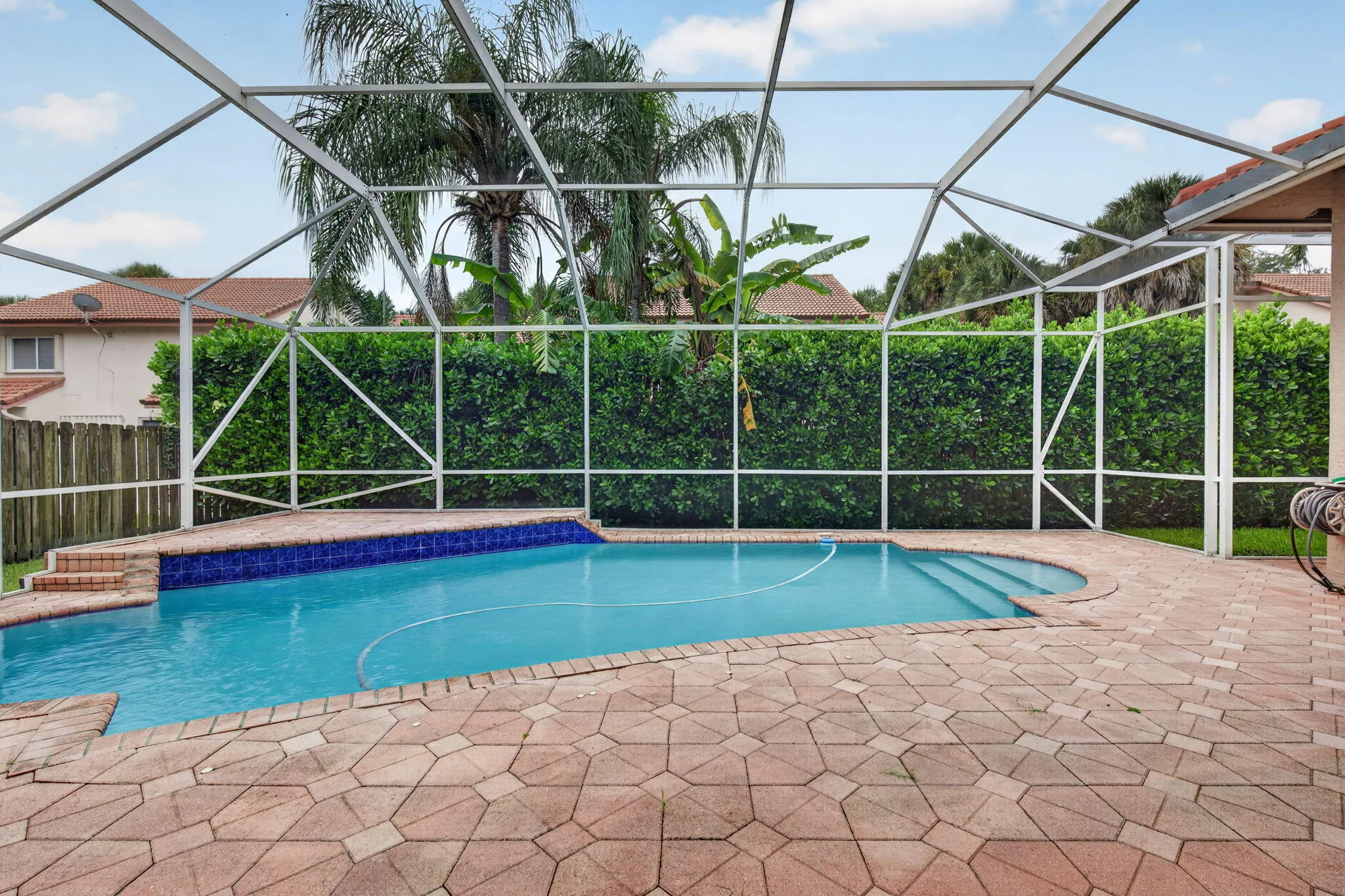 Screened in Patio/Pool