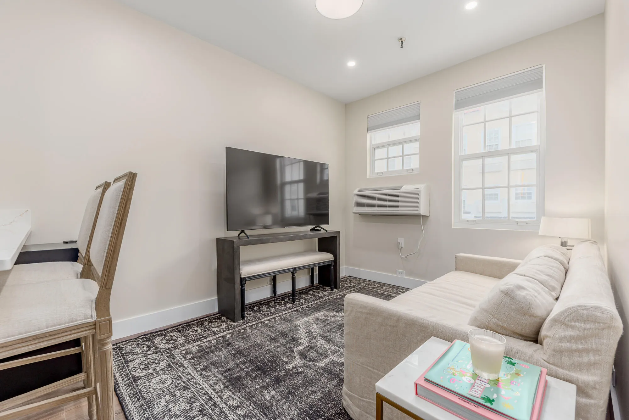 235 Sunrise Ave #2211, Palm Beach, FL 33