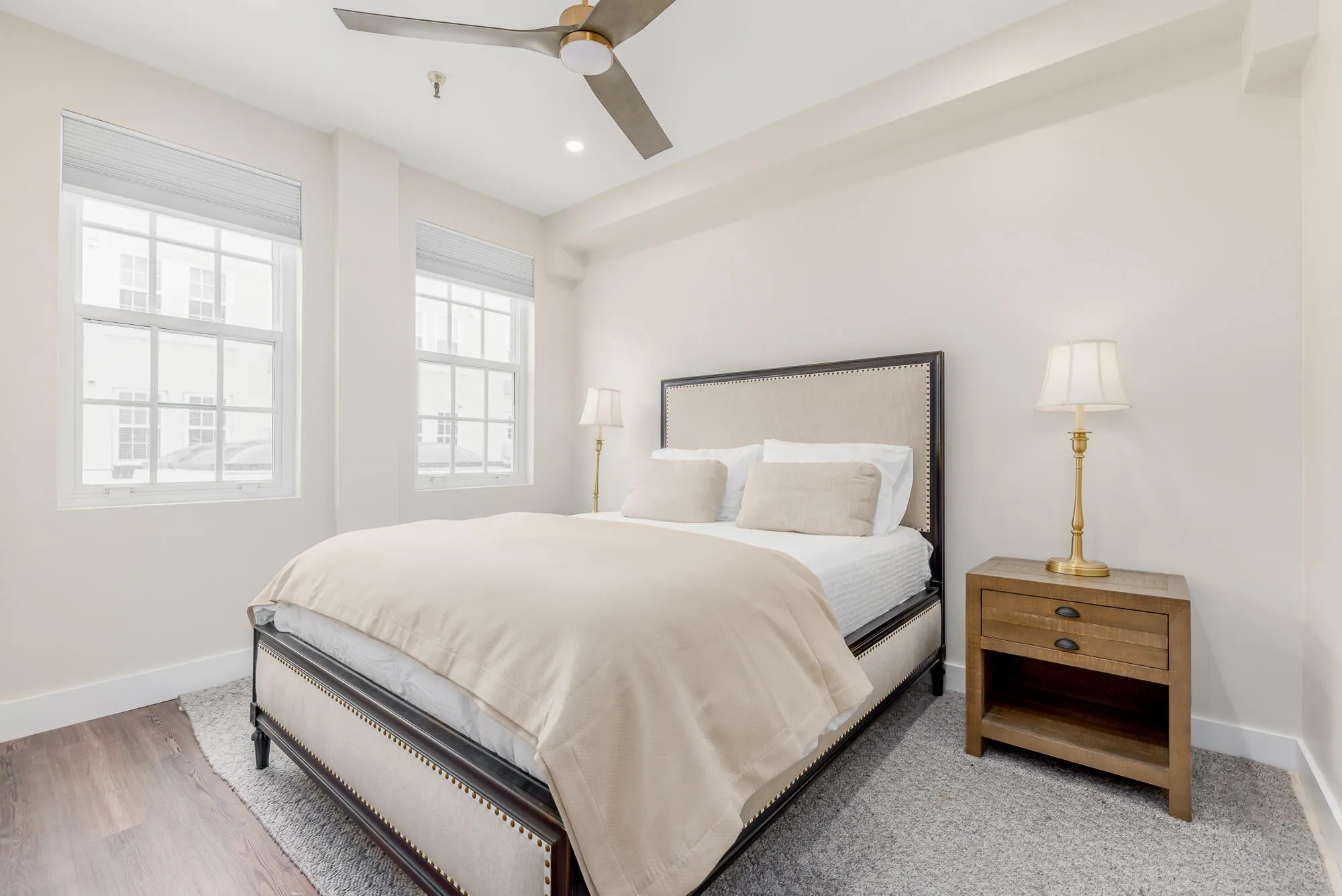 235 Sunrise Ave #2211, Palm Beach, FL 33