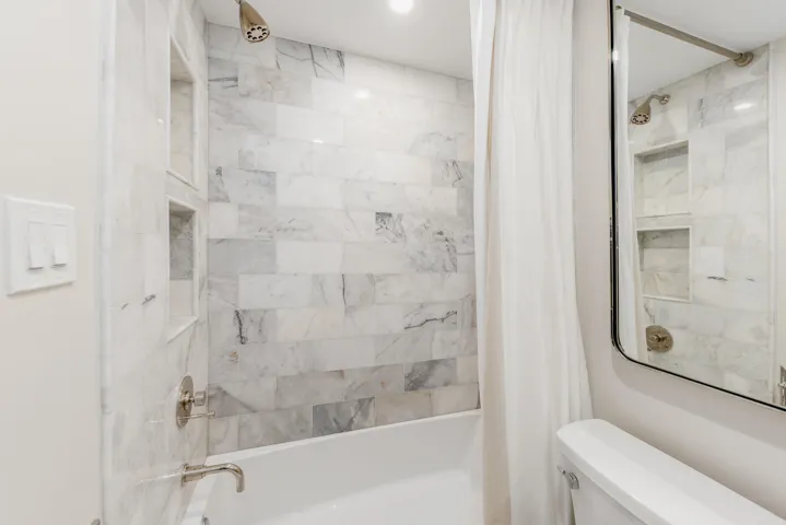 235 Sunrise Ave #2211, Palm Beach, FL 33