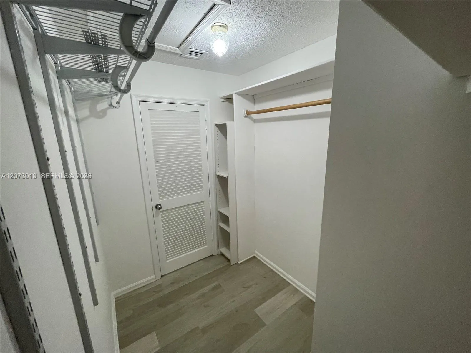 Walk-in closet