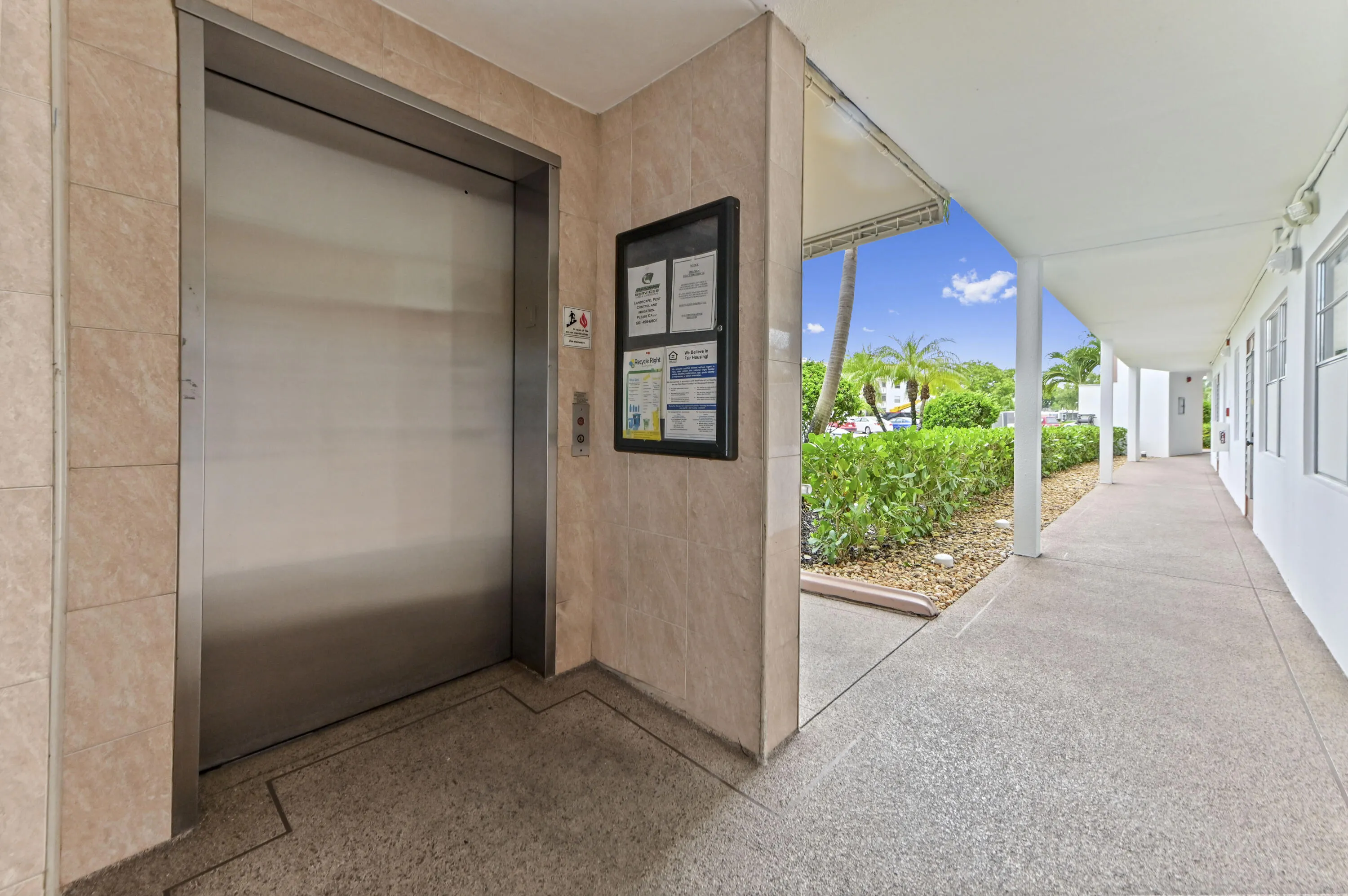 02 Elevator 01