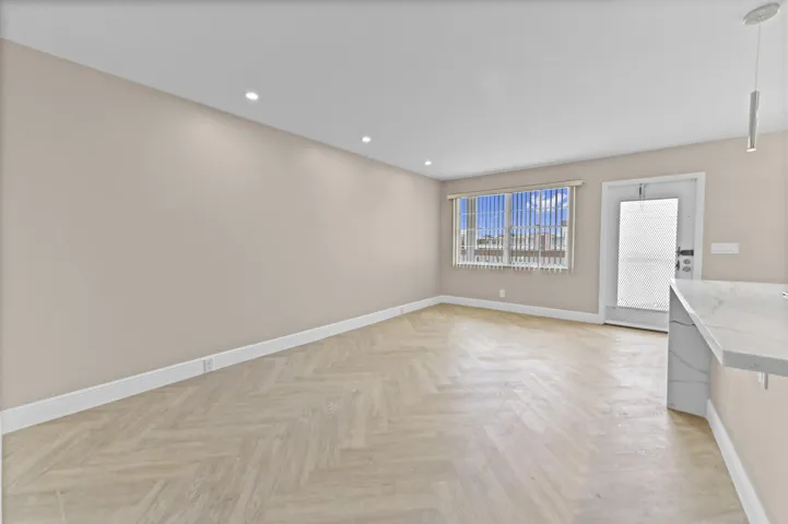 07 Living room 03