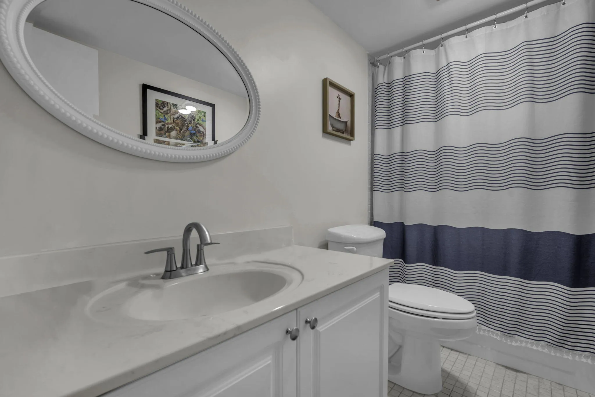 2nd Bathroom