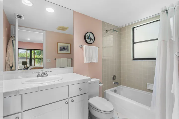035-13329PoloClubRoad-206-Wellington-FL-