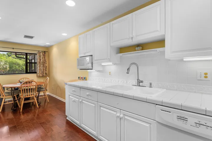 026-13329PoloClubRoad-206-Wellington-FL-