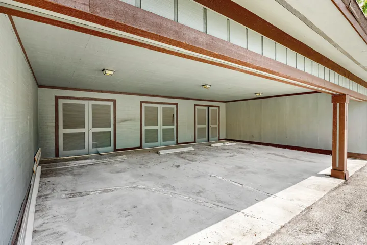045-13329PoloClubRoad-206-Wellington-FL-