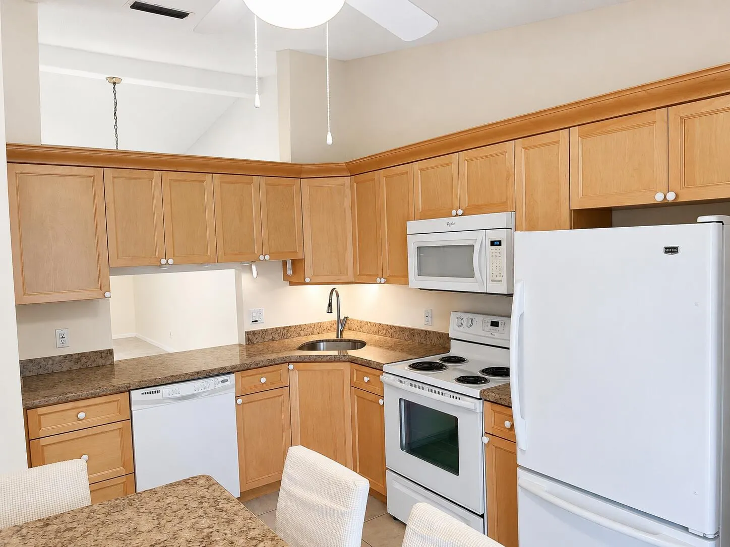 Kitchen 1