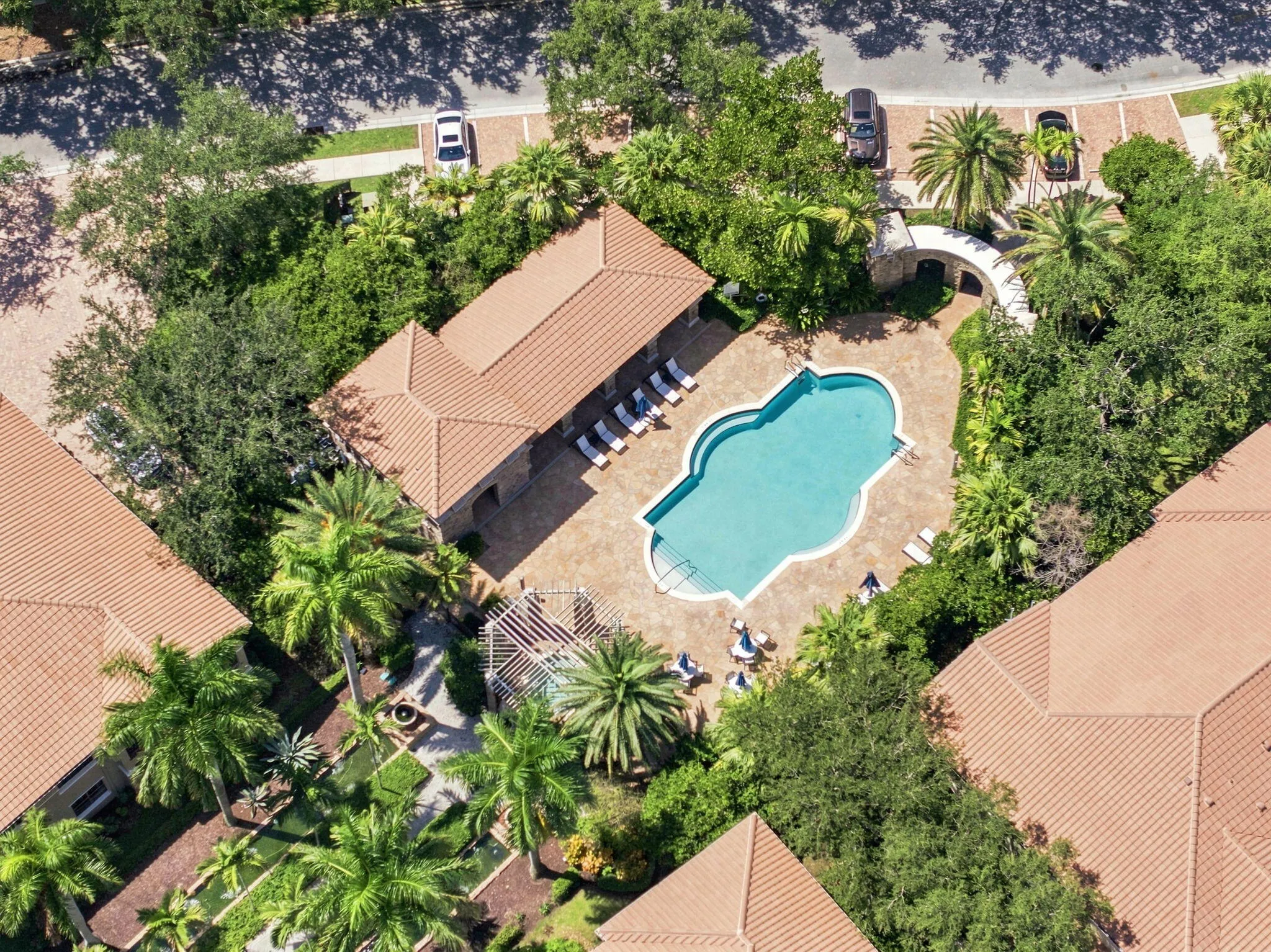 44-web-or-mls-7634-old-thyme-ct
