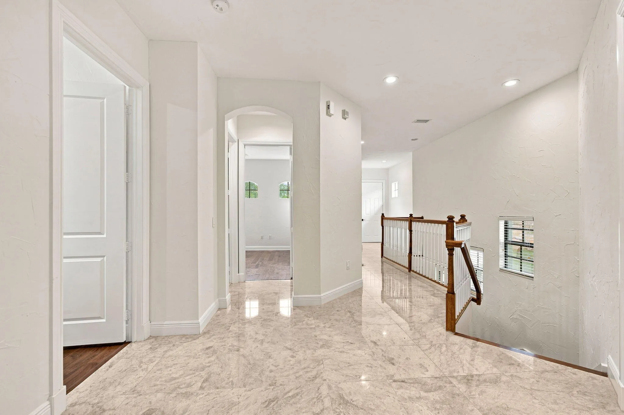 9-web-or-mls-7634-old-thyme-ct