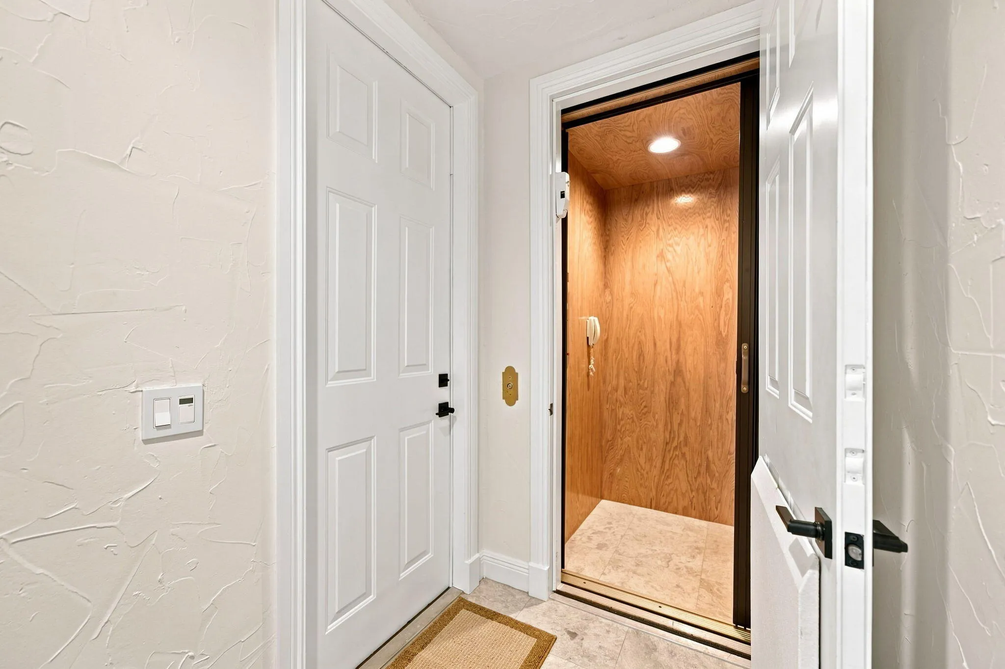 7-web-or-mls-7634-old-thyme-ct