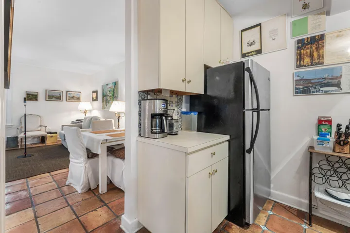 017 Kitchen