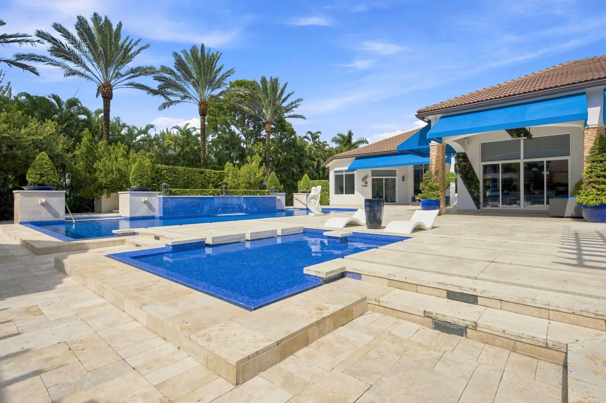 Pool Area (4)