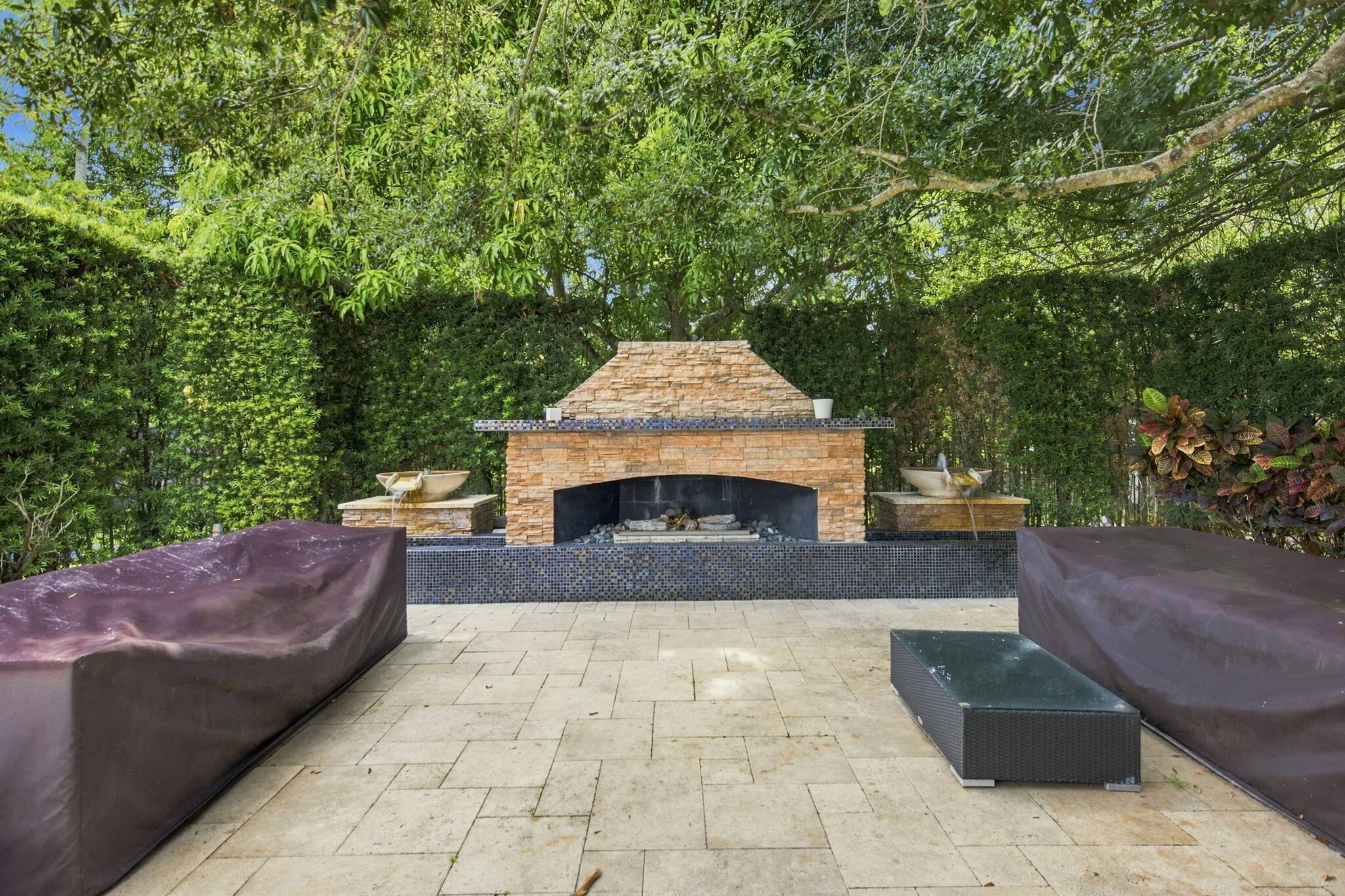 Outdoor Sitting Area-Fireplace