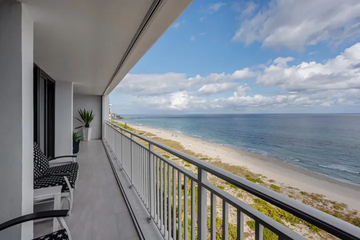 OCEANFRONT BALCONY