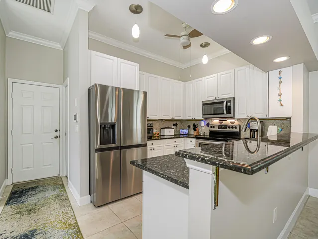 Kitchen Showing Garage Door
