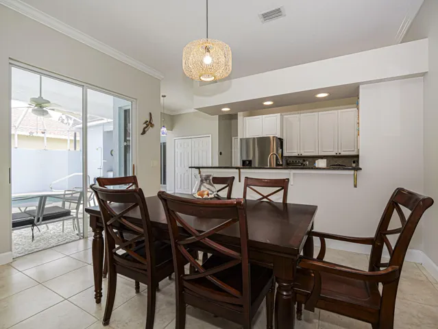 Dining Showing Pool