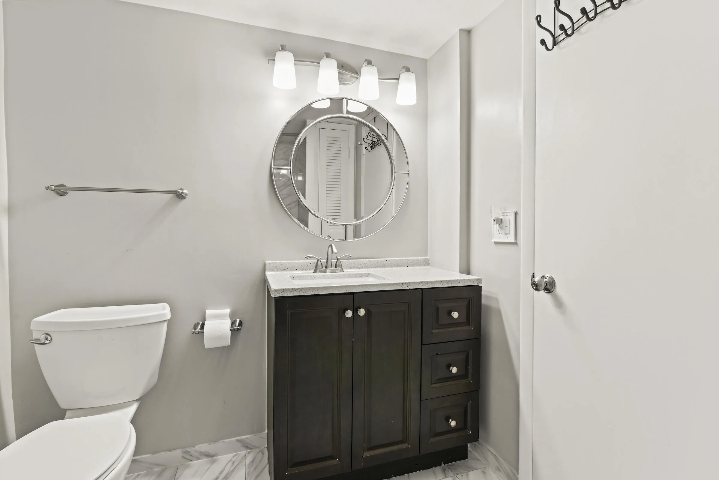 Updated Guest Bathroom