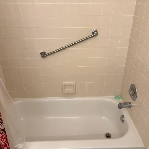 23-bathroom-tub-shower