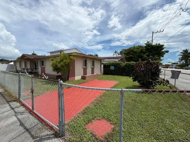 Side Patio