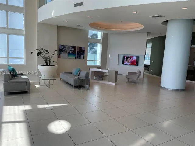TV SITTING AREA