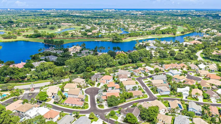 123 Augusta Ct-46