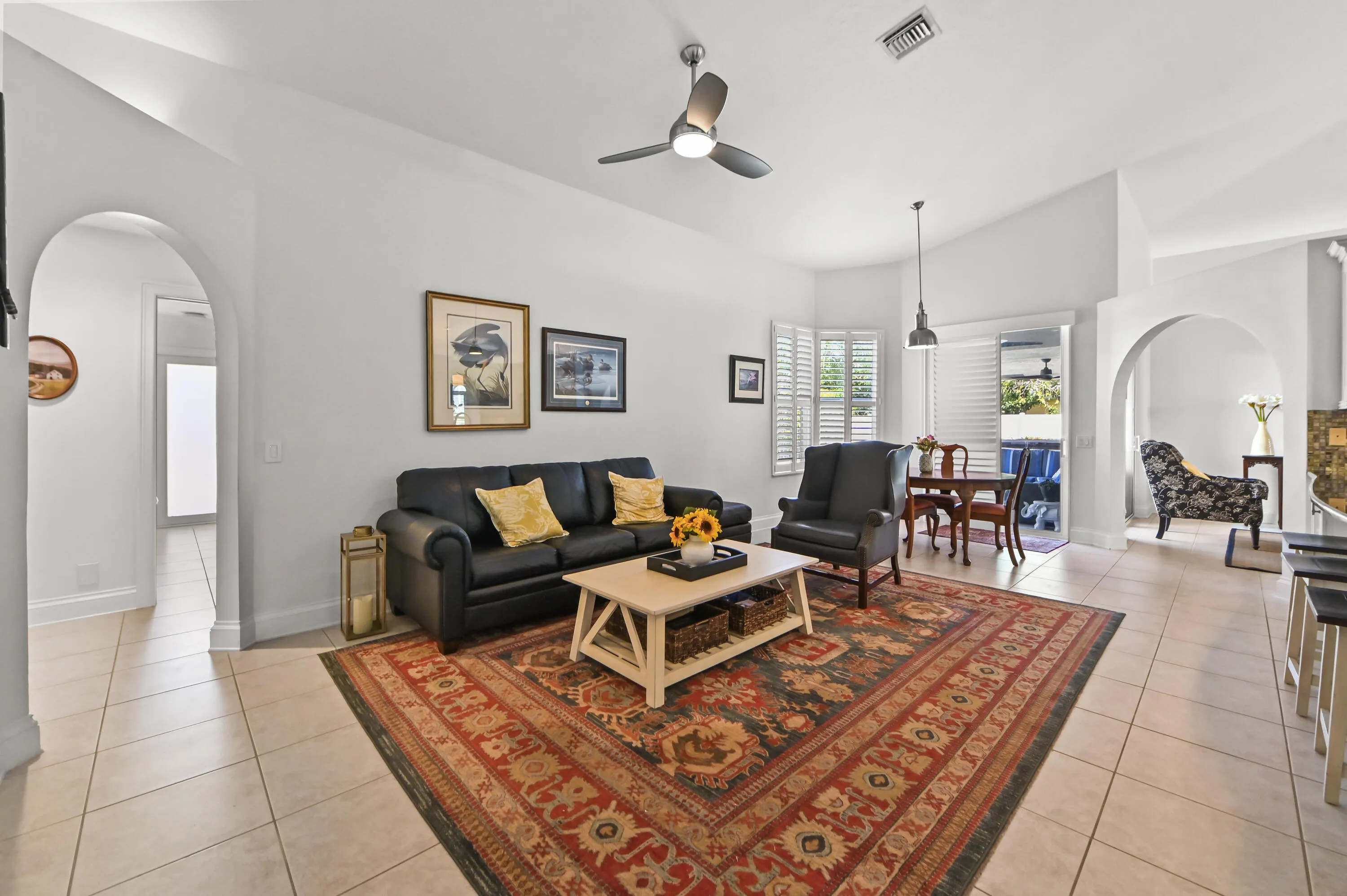 15 Living room 01