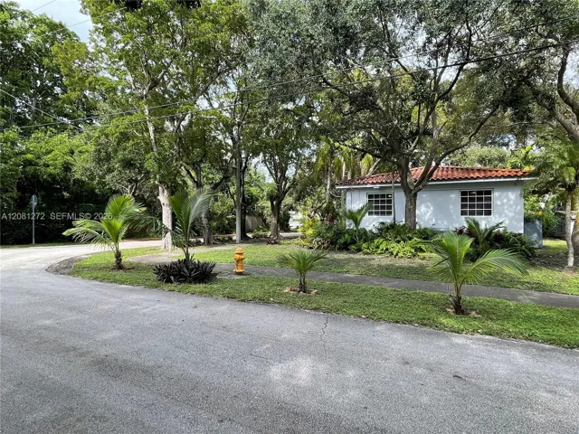 Current Photo or Property