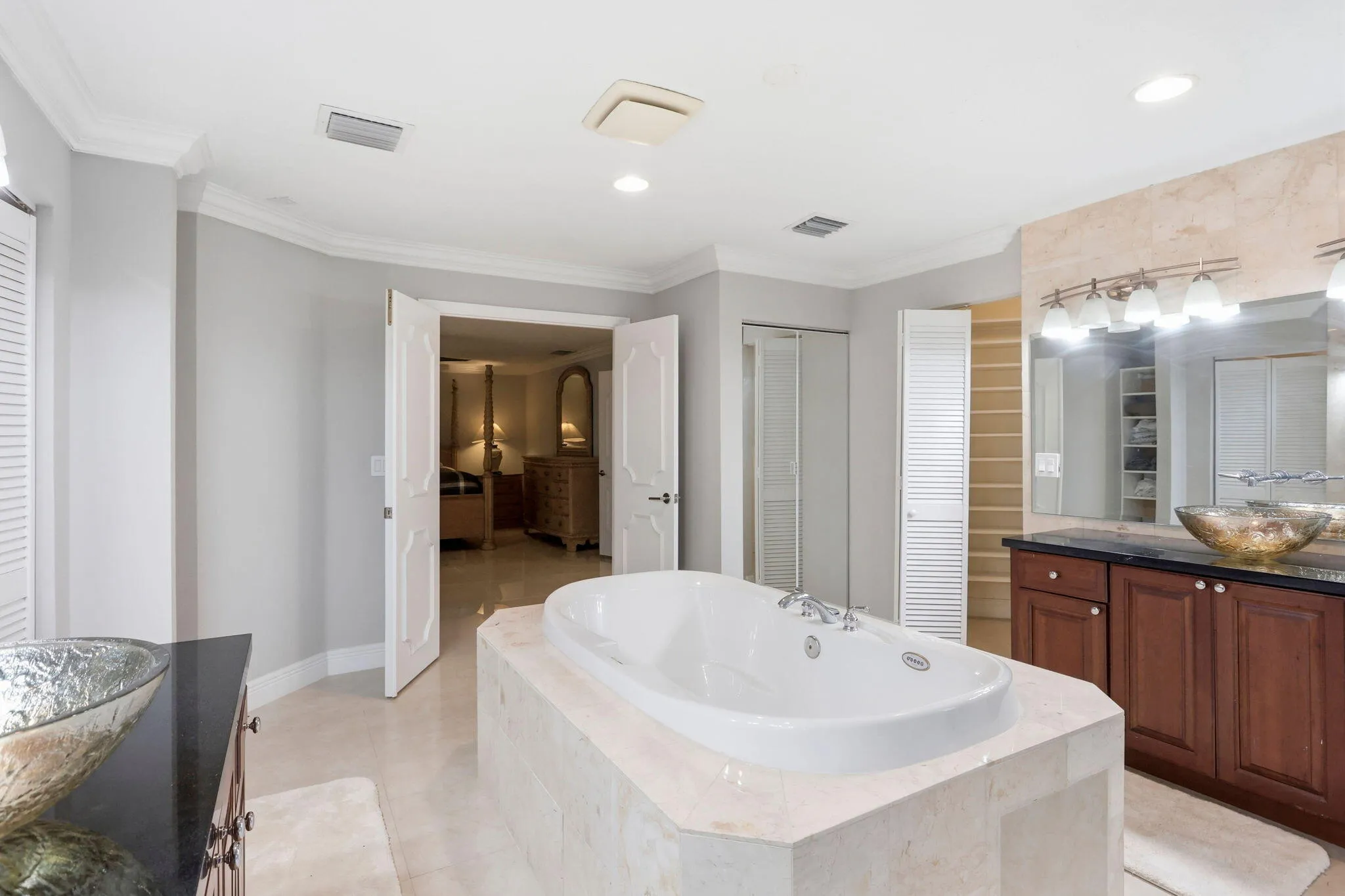 Property photo 54