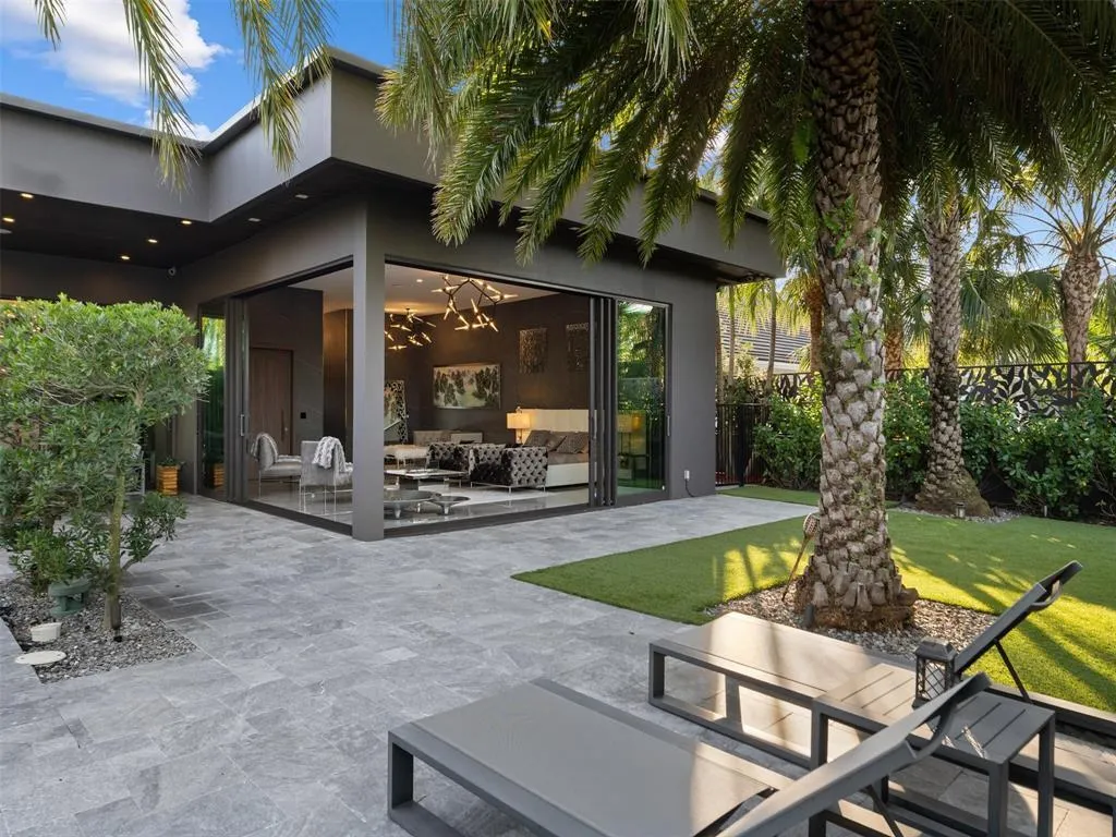 Property photo 61