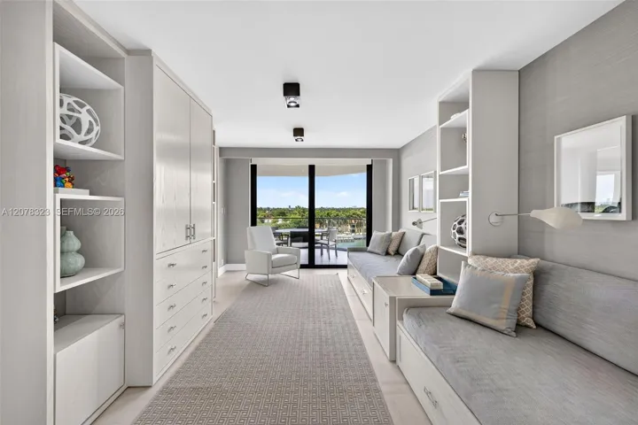 3rd bedroom, water facing