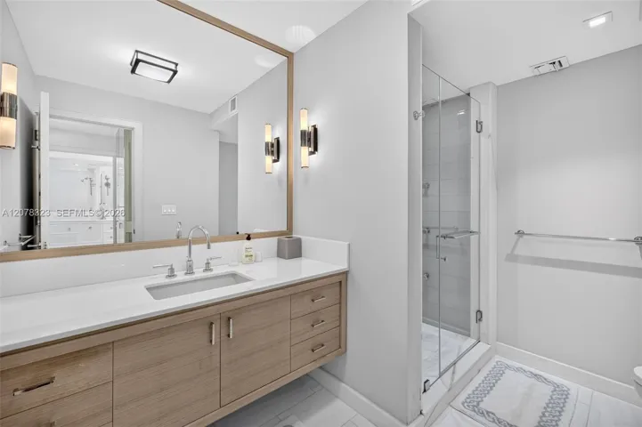 Master His/Her bathroom