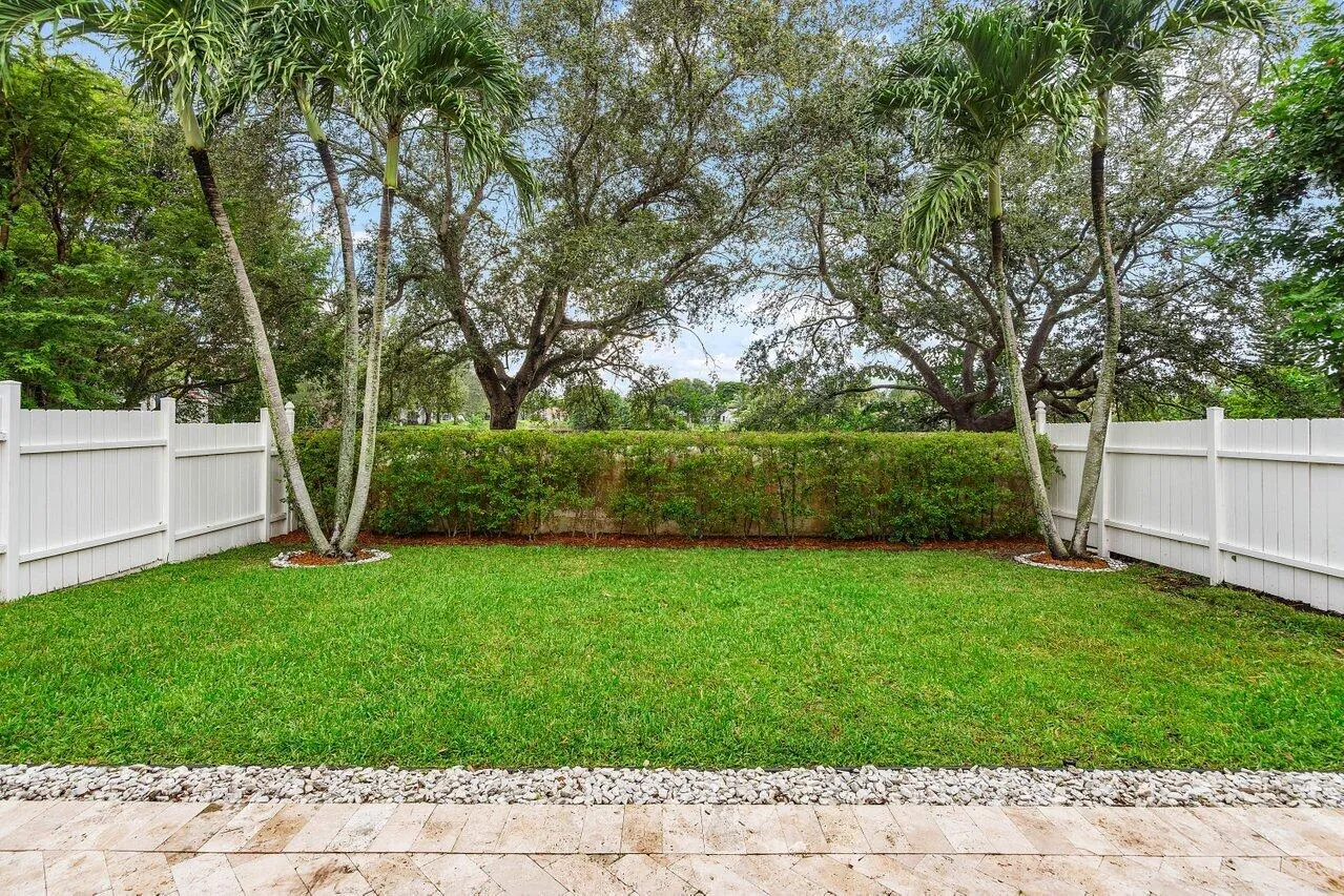 037-4303Northwest1stDrive-DeerfieldBeach