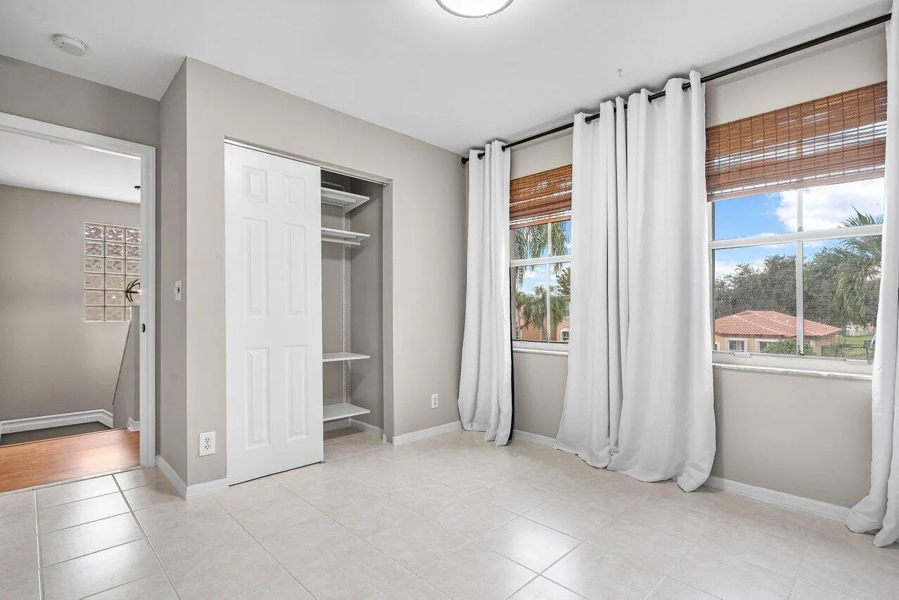 022-4303Northwest1stDrive-DeerfieldBeach