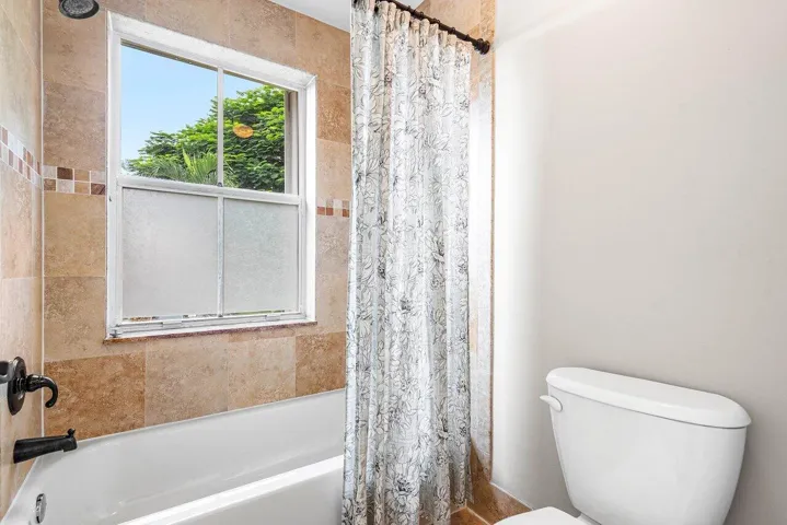 030-4303Northwest1stDrive-DeerfieldBeach