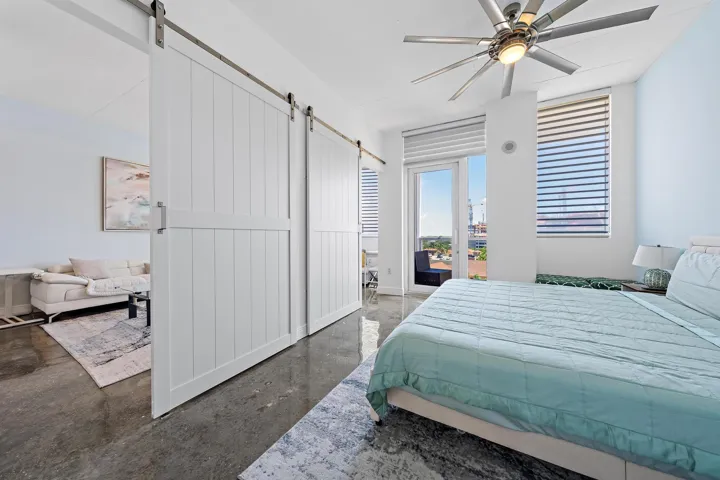 1617 N Flagler Dr 801-2