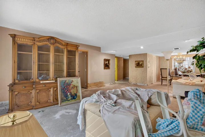 12-web-or-mls-3920-3972