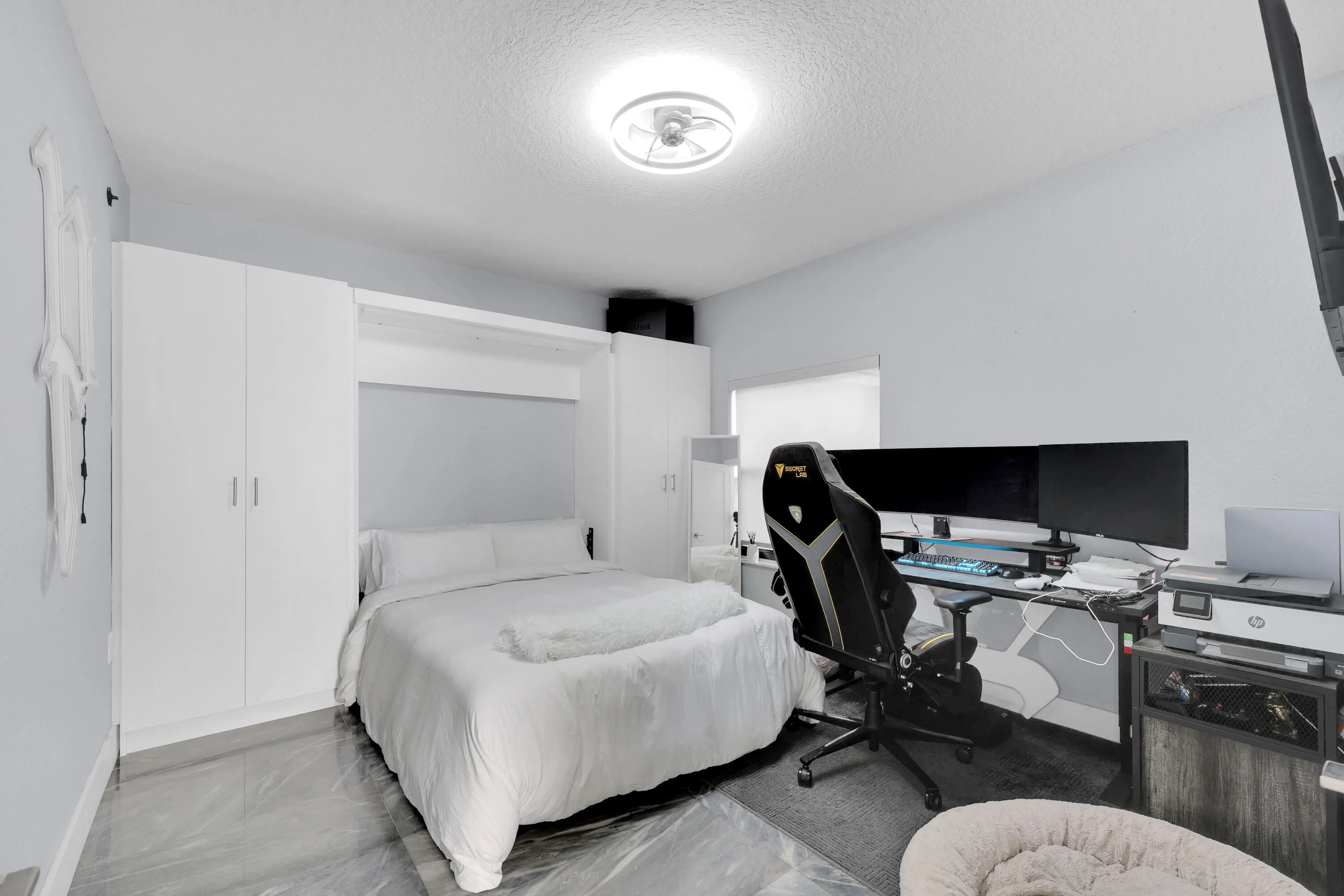 downstairs bedroom/ office