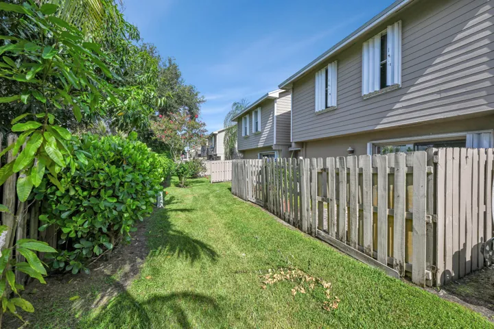 12152 NW 36th Place Sunrise 00008