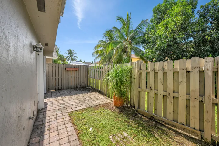 12152 NW 36th Place Sunrise 00010