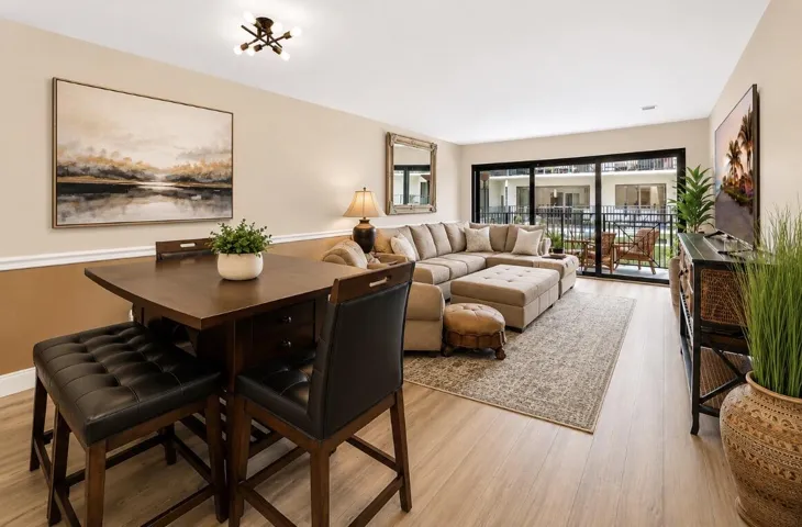 LIVING ROOM -ENHANCE