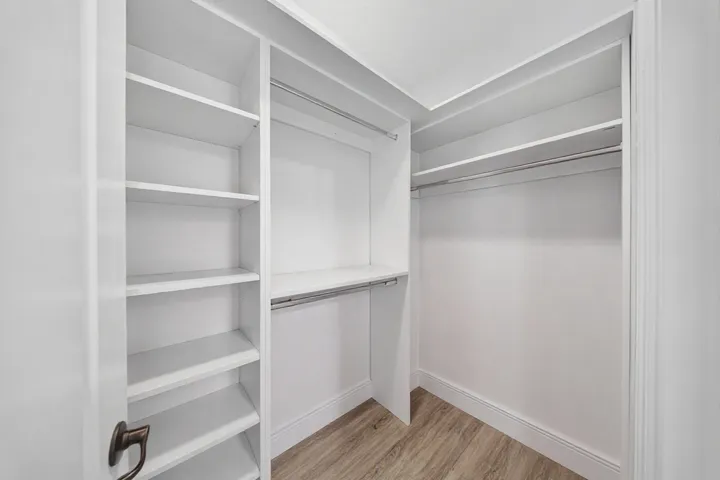 closet 2