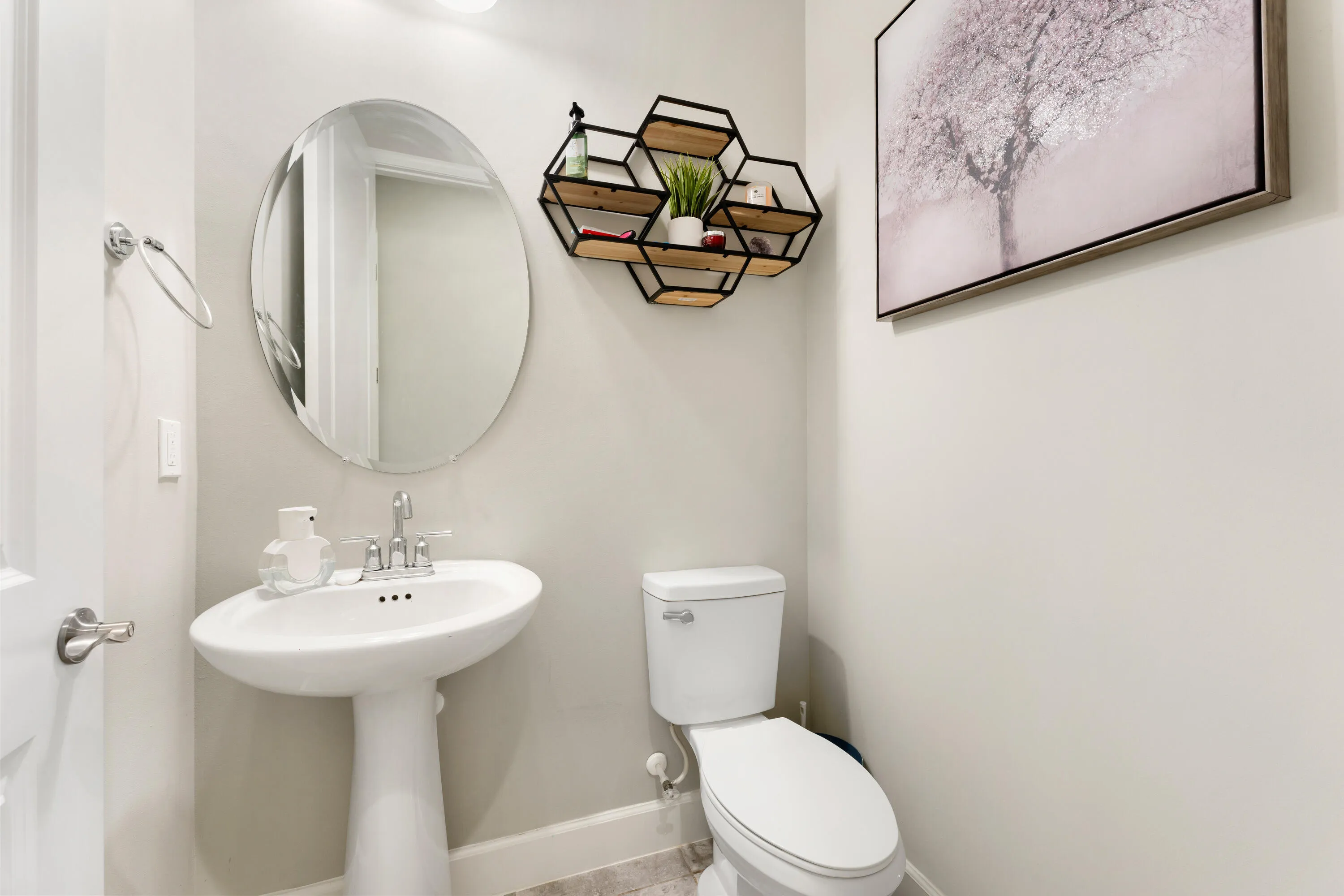 1/2 Bath