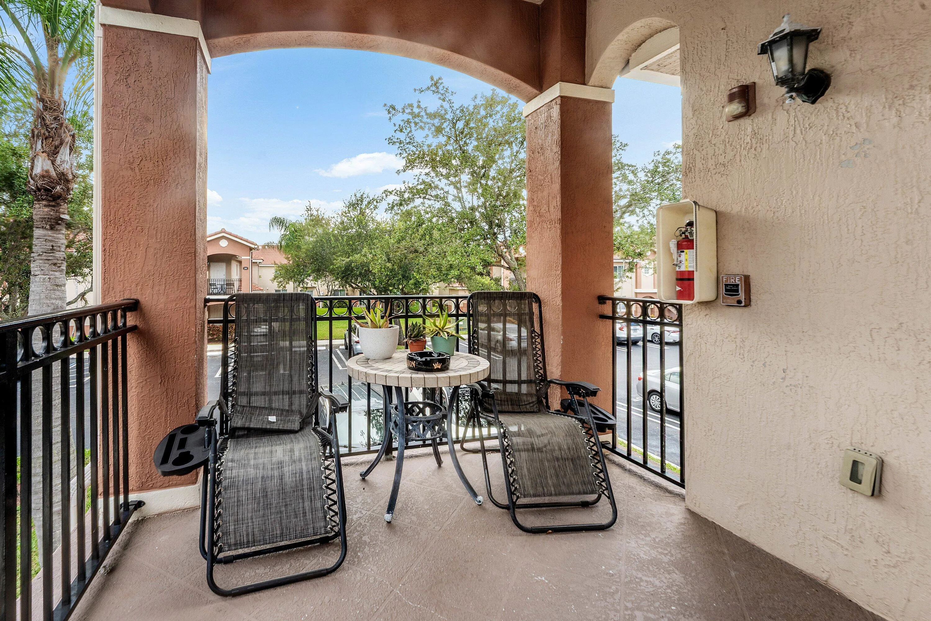 Oversized Balcony/Patio