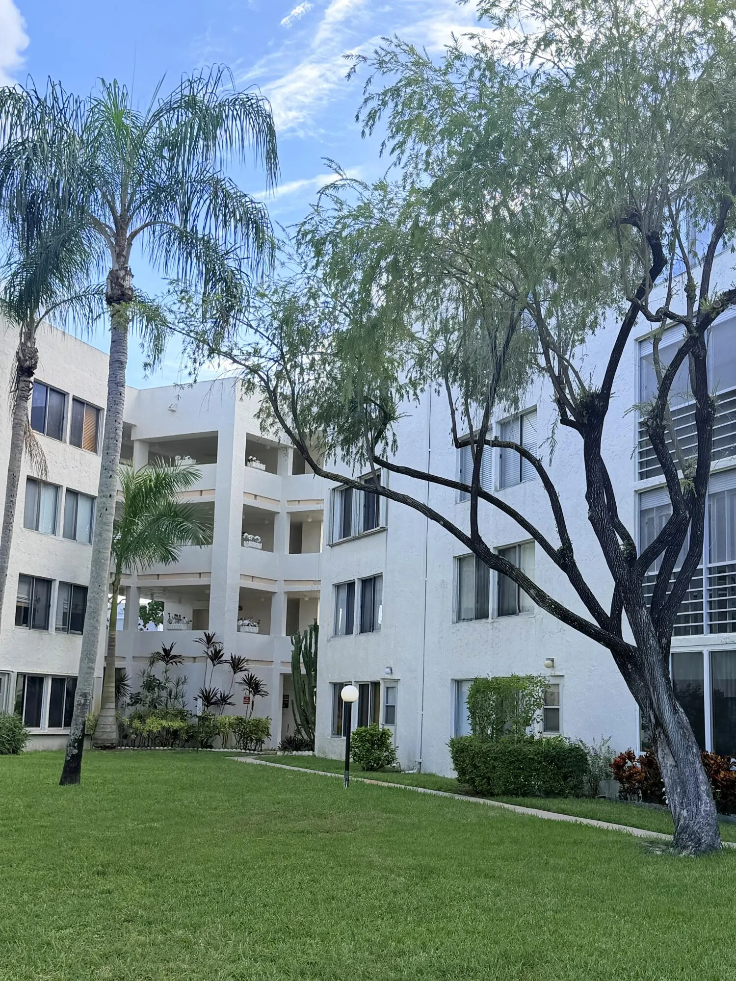 Courtyard view of Unit
